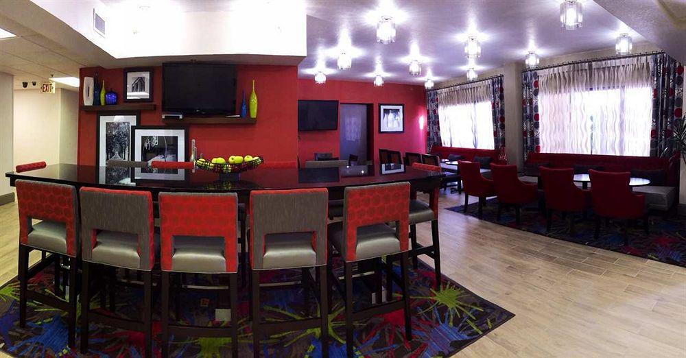 Hampton Inn Nashville-I-24 Hickory Hollow Экстерьер фото