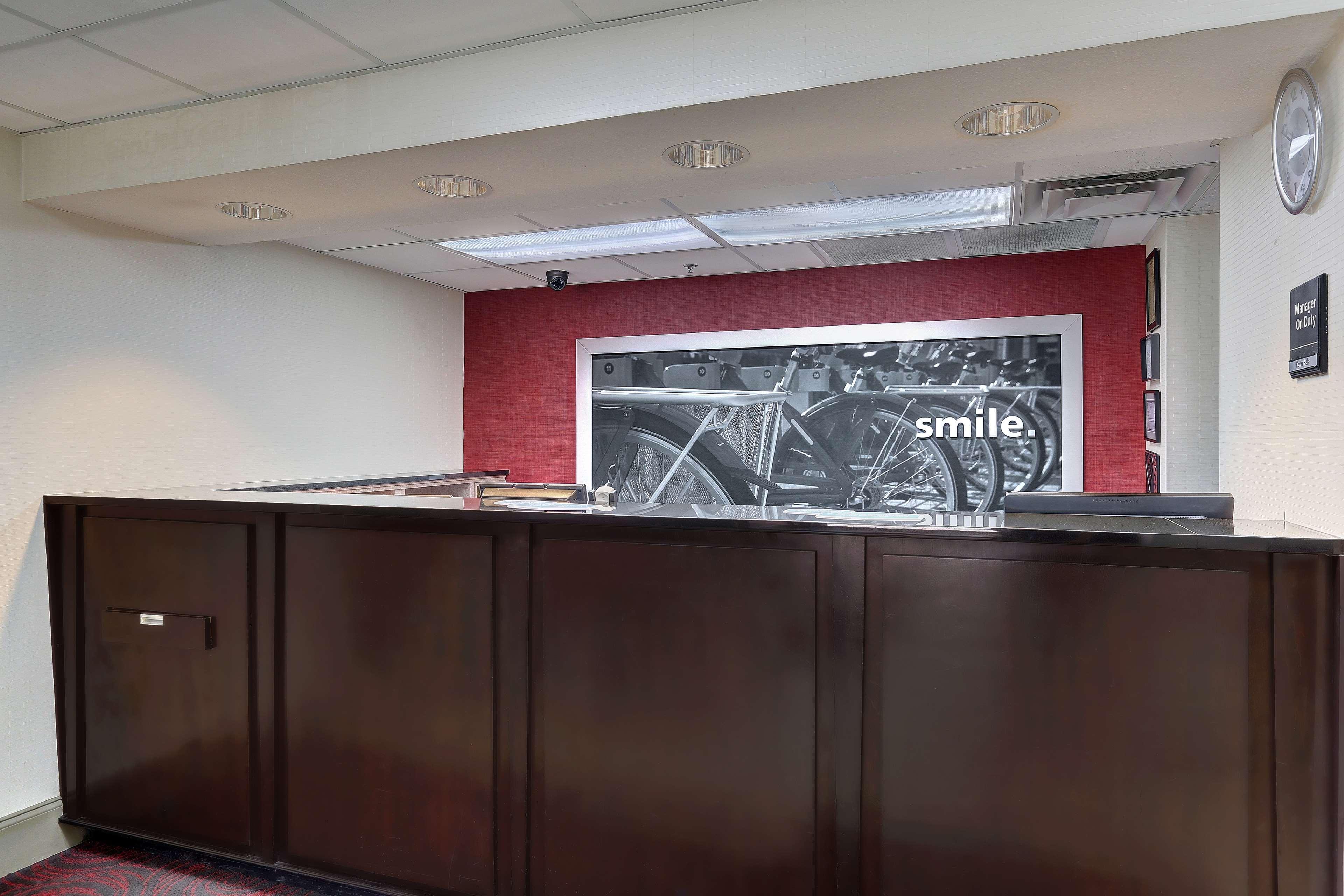 Hampton Inn Nashville-I-24 Hickory Hollow Экстерьер фото