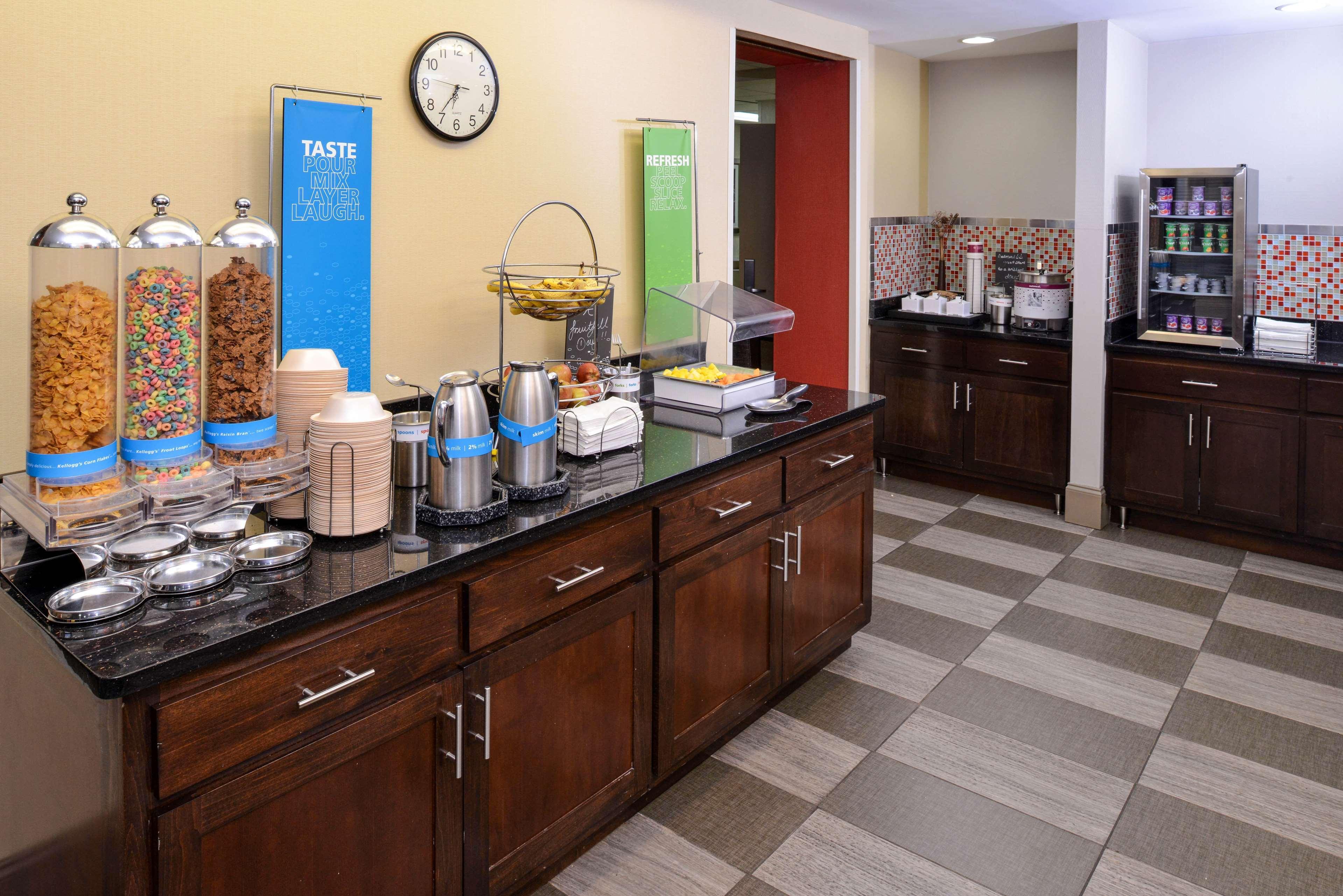 Hampton Inn Nashville-I-24 Hickory Hollow Экстерьер фото